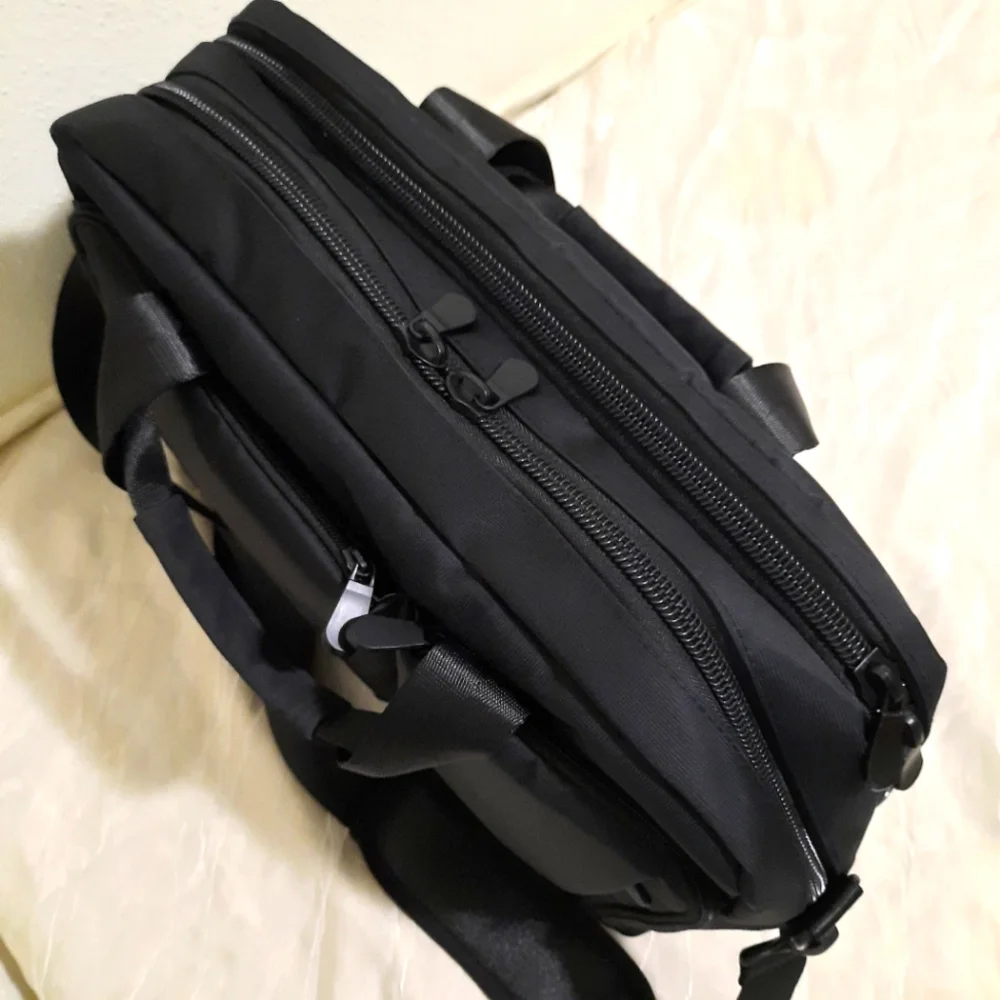 Unbranded padded laptop black briefcase